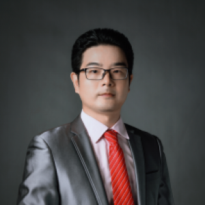 徐遠華，省編文創(chuàng)藝術與設計教指委專家